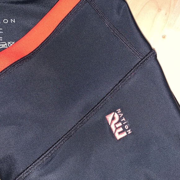 P.E NATION V waist High Waist Compression Leggings - Picture 4 of 9